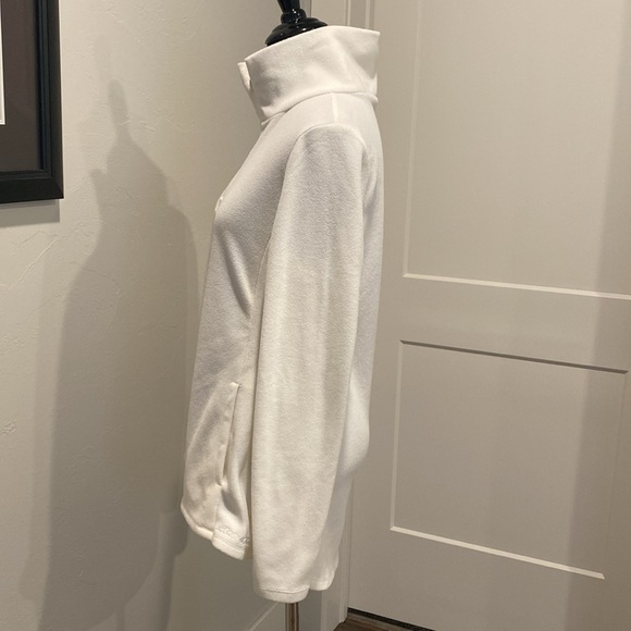Ladies size small, off white fleece tunic top. - Picture 2 of 5